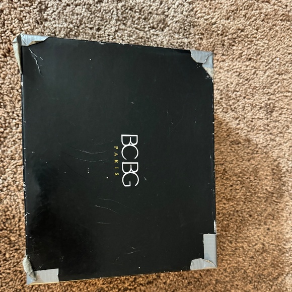 BCBG - Picture 1 of 6